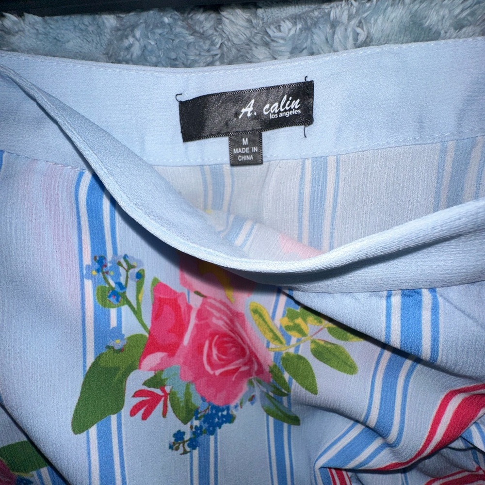 Floral Asymmetrical Skirt - Blue and Pink - Picture 6 of 7